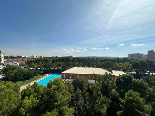 Apartment / Etagenwohnung in Saragossa, Aragonien