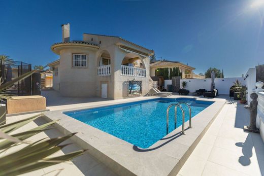 Villa in Benijofar, Alicante