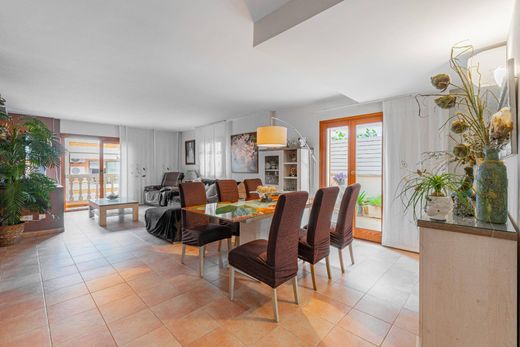 Santa Maria del Camí, Illes Balearsの高級住宅