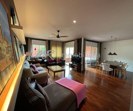 Penthouse in Vallromanes, Province of Barcelona
