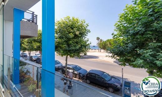 Apartment in Roses, Province of Girona