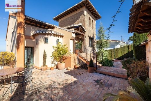 Detached House in Monachil, Granada