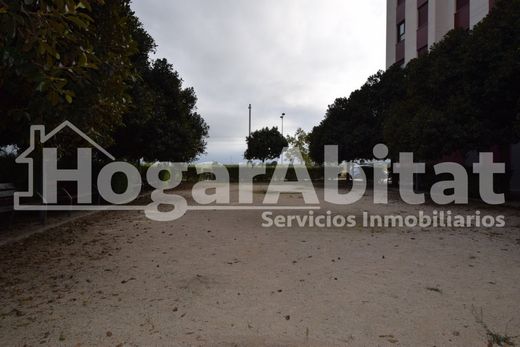 Land in Silla, Valencia