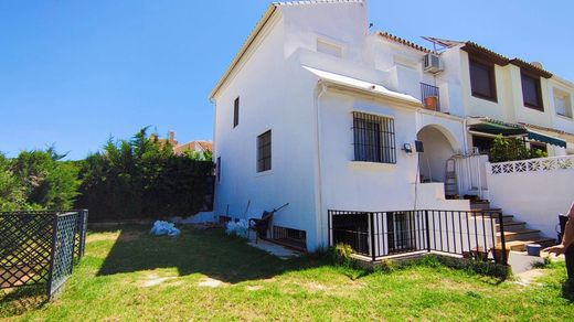 Willa wielorodzinna w Estepona, Provincia de Málaga