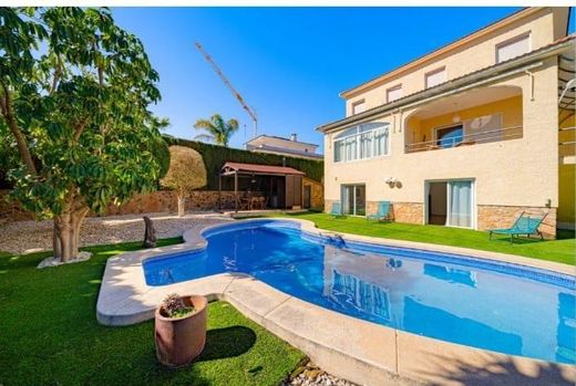 Villa in la Nucia, Alicante