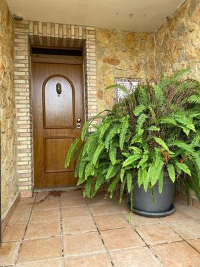 Villa in Playas de Orihuela, Alicante