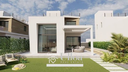 Villa in Finestrat, Alicante