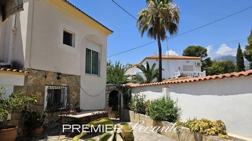 ‏בית חד-משפחתי ב  la Nucia, Provincia de Alicante