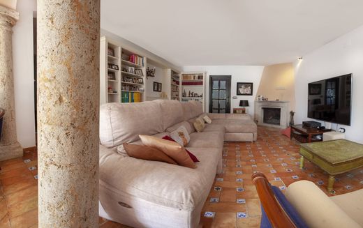 Villa in Carmona, Province of Seville