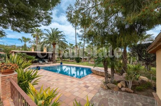 بيت مستقل ﻓﻲ Náquera, Província de València