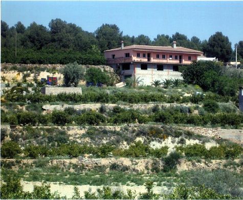 Rural or Farmhouse in l'Alcora, Castellon