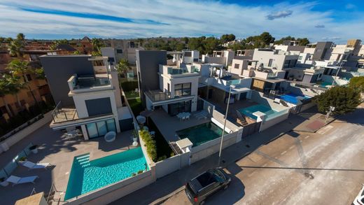 Villa in San Miguel, Alicante