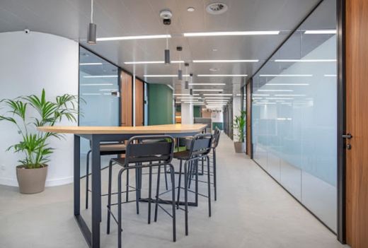 マドリード, マドリッドのオフィス