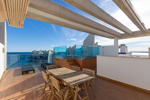 Penthouse in Torrevieja, Alicante
