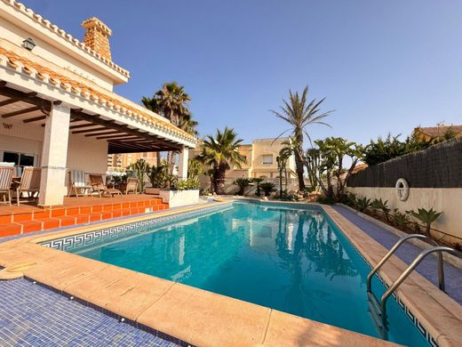 Villa in La Manga del Mar Menor, Murcia
