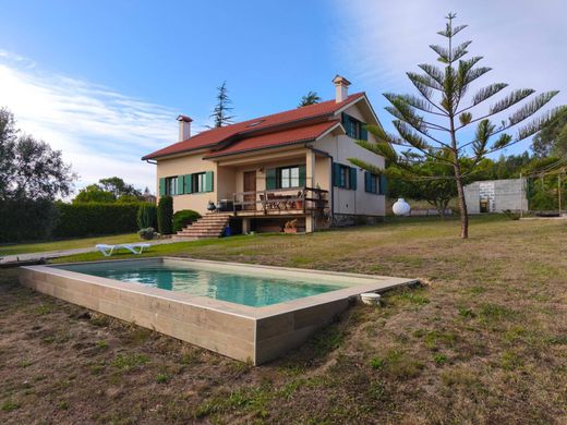 Detached House in Ares, Provincia da Coruña