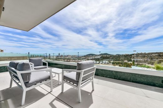 Penthouse in Finestrat, Alicante