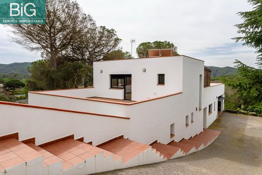 Dom jednorodzinny w Dosrius, Província de Barcelona