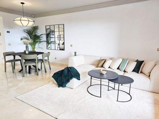 Apartment in Benahavís, Malaga