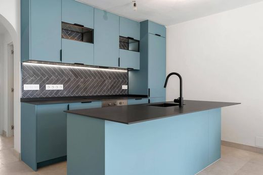Apartment / Etagenwohnung in Marbella, Málaga