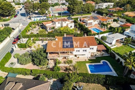 بيت مستقل ﻓﻲ la Nucia, Provincia de Alicante