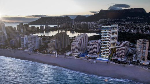 Apartment / Etagenwohnung in Calp, Alicante