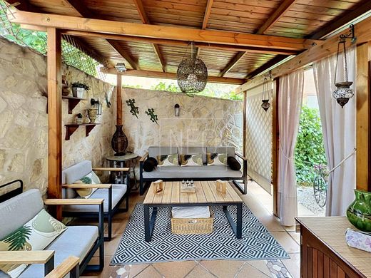 Semidetached House in Alcalá de Henares, Province of Madrid
