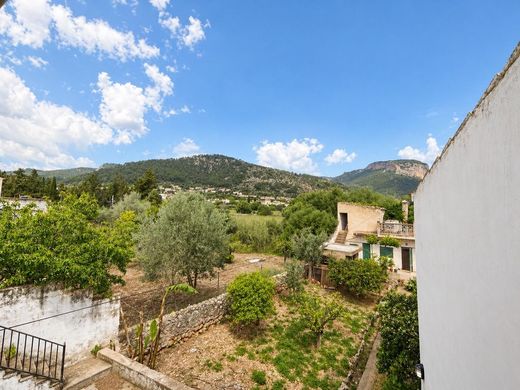 Detached House in Alaró, Province of Balearic Islands