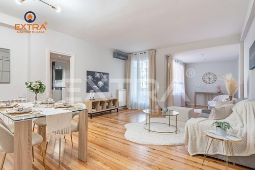 Apartment / Etagenwohnung in Madrid, Provinz Madrid