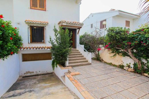 Semidetached House in Puig, Valencia