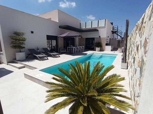 Detached House in Daya Nueva, Alicante