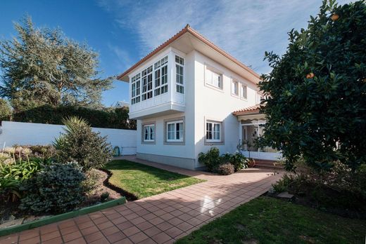 Detached House in Sada d'Arriba, Provincia da Coruña