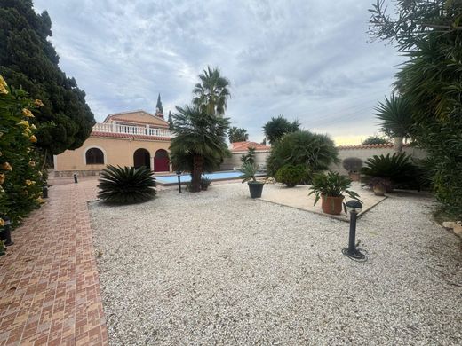 Detached House in Torrevieja, Alicante