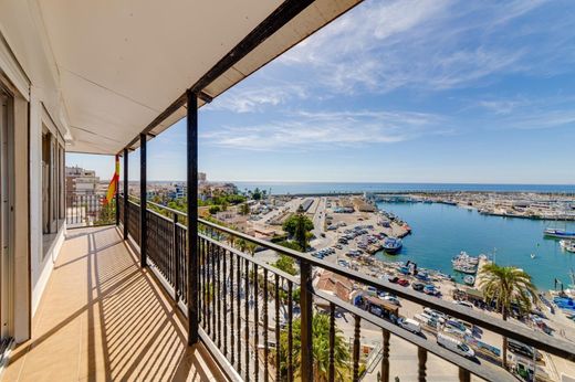 Apartment / Etagenwohnung in Torrevieja, Alicante