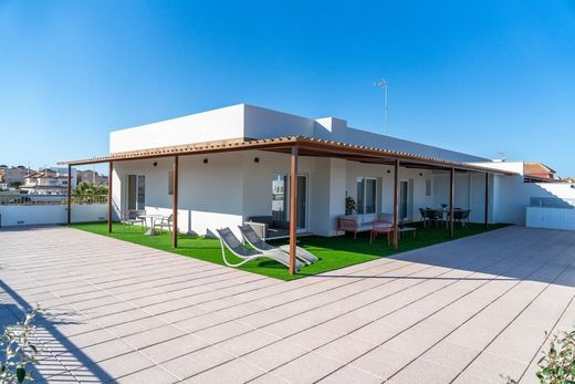 Penthouse in Playas de Orihuela, Alicante