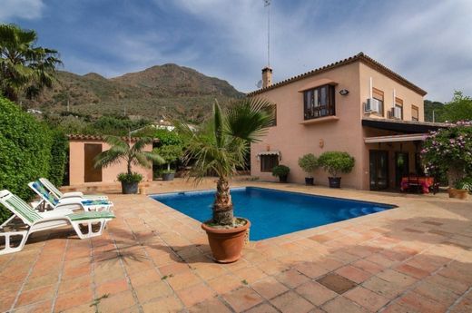 Rural or Farmhouse in Estepona, Malaga