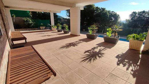 Vrijstaand huis in Dosrius, Província de Barcelona