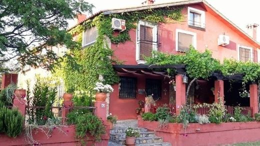 Casa di lusso in vendita Casas del Castañar