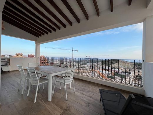 Detached House in Finestrat, Alicante