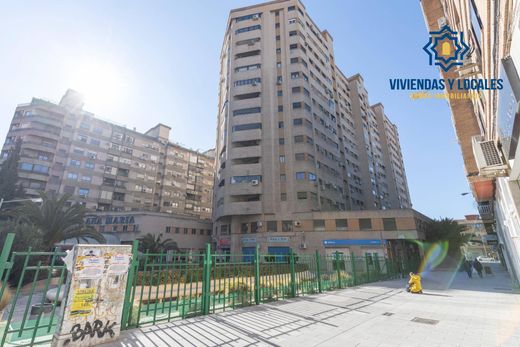 Apartment / Etagenwohnung in Granada, Andalusien