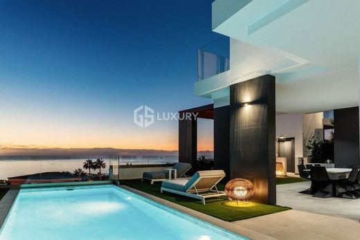 Dom jednorodzinny w Adeje, Provincia de Santa Cruz de Tenerife