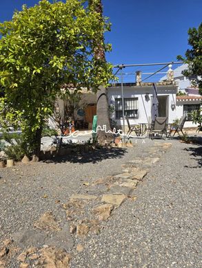 Detached House in l'Alfàs del Pi, Alicante