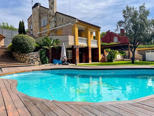 Einfamilienhaus in Villaviciosa de Odón, Provinz Madrid