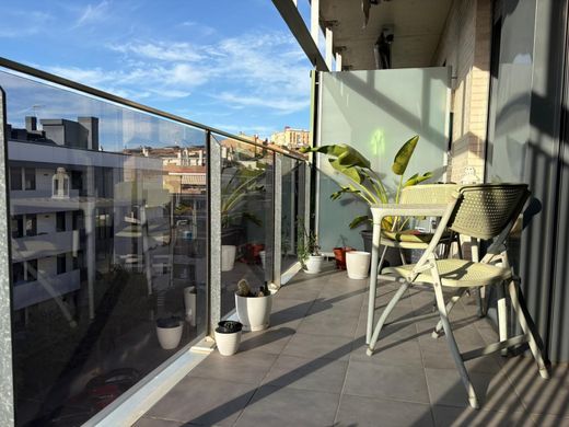 Piso / Apartamento en San Feliú de Llobregat, Provincia de Barcelona