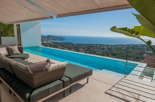 Villa in Moraira, Alicante