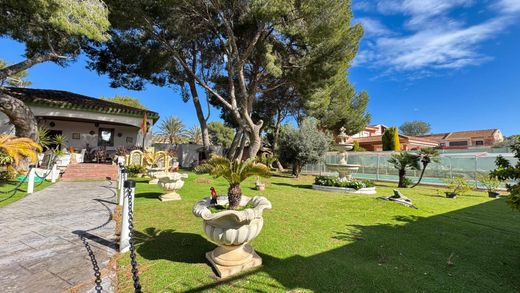Villa en Playas de Orihuela, Provincia de Alicante