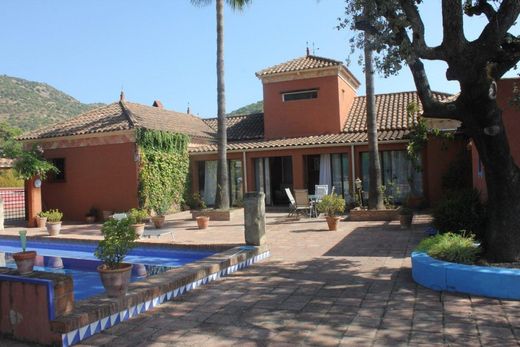 Vrijstaand huis in Córdoba, Province of Córdoba