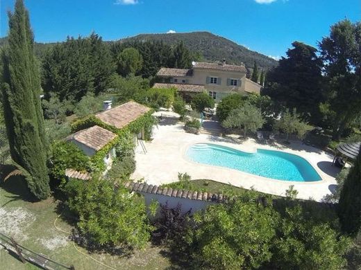 Villa in Le Val, Var