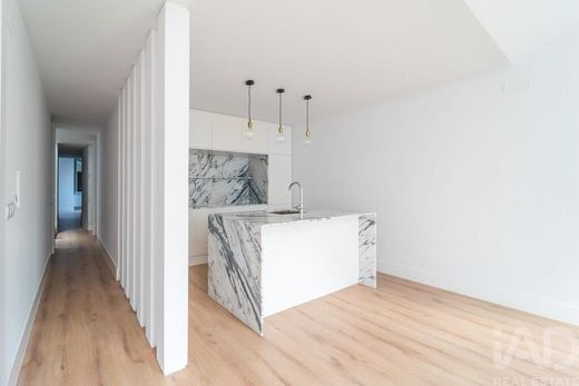 Apartment / Etagenwohnung in Lissabon, Lisbon