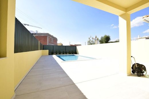 호화 저택 / Além, Loulé